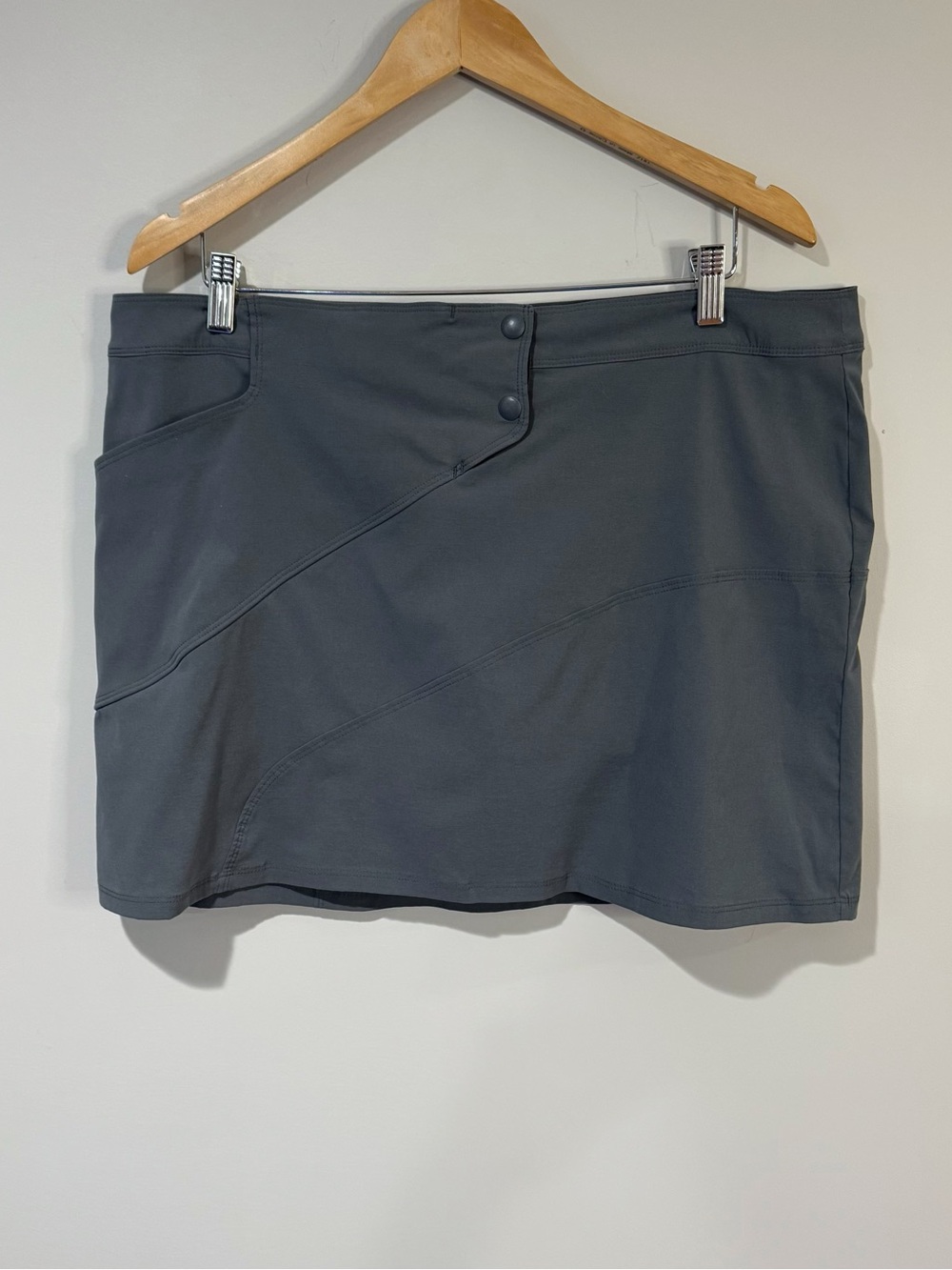 Toad&Co Grey High Tide Skort Athleisure Athletic Stretch Hiking Outdoor Size 12